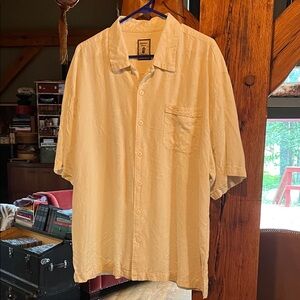 Jamaica Jaxx Men's Cream Island Button-Down Shirt With Hidden Floral Design